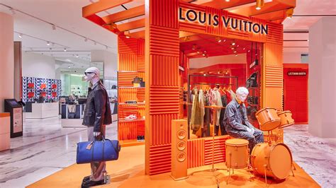 louis vuitton bijenkorf amsterdam|Louis Vuitton in Amsterdam.